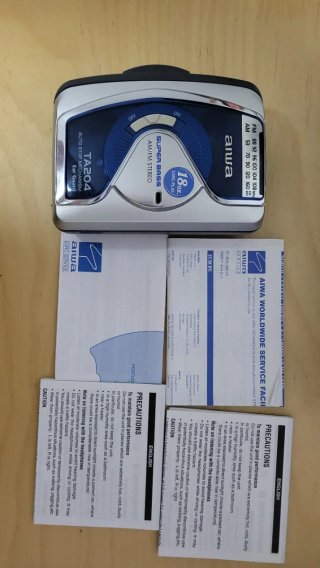 Walkman Aiwa TA204 Radio Cassette Player