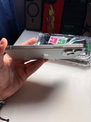 iPhone 15 Pro Max 256GB Titanio