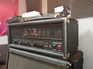 ENGL Fireball 100 Amplificador Guitarra