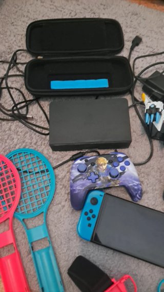 Nintendo Switch OLED + Accesorios