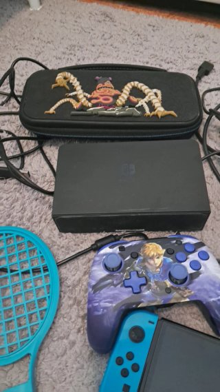 Nintendo Switch OLED + Accesorios