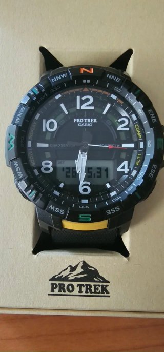 Casio Pro Trek PRT-B50 - Smartwatch Outdoor