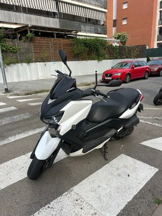 Yamaha XMAX 125cc 2016 Blanca