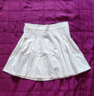 Falda blanca