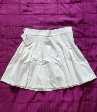 Falda blanca