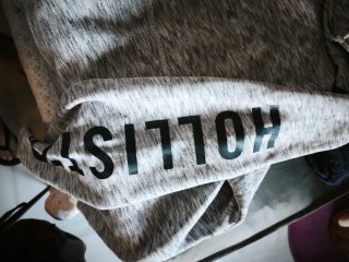 Sudadera Hollister Gris y Negra