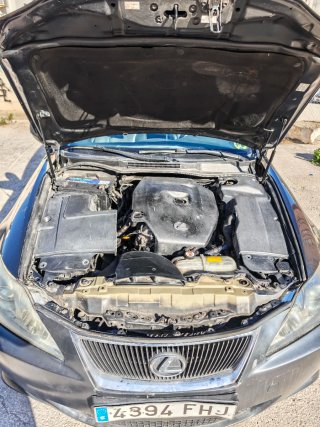 Lexus IS 2005