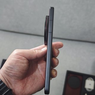 Vivo X200 Ultra Rosso