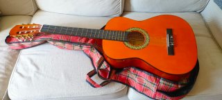 Guitarra Española 3/4 con Funda