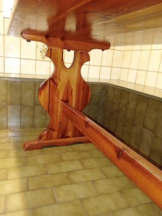 Mesa de madera rústica comedor o cocina