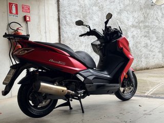 Kymco Downtown 350i Rosso - Gomme nuove