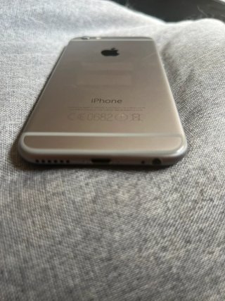 iPhone 6s 64GB Argento