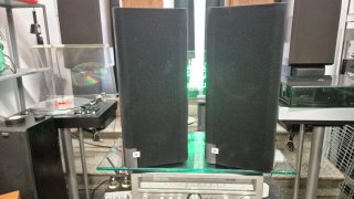 Altavoces JBL LX 400