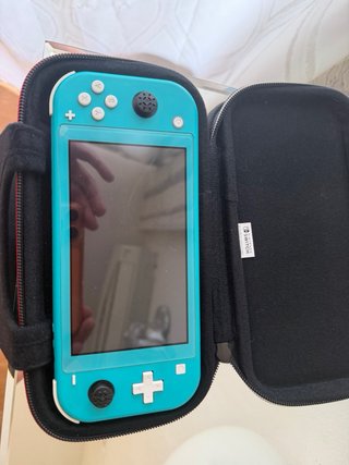 Nintendo Switch + Mario Kart 8 Deluxe