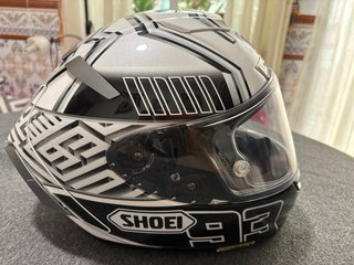 Casco Shoei Marc Marquez con Intercomunicador