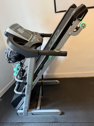 Pack Gimnasio: Cinta Cecotec 3HP + Elíptica BH i.C
