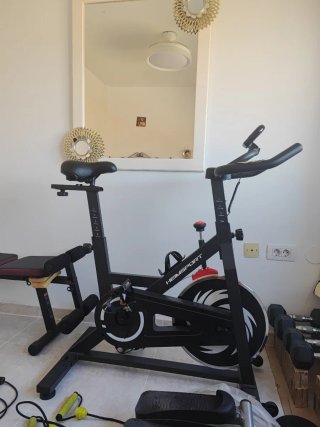 Pack Gimnasio Casa: Bicicleta, Banco y Accesorios