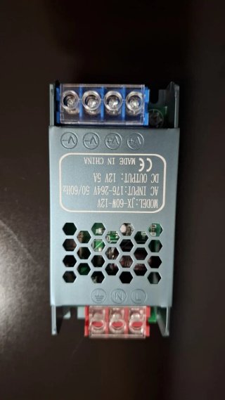 Fuente de alimentación JX-60W-12V
