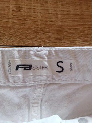 Pantalón corto blanco Talla S