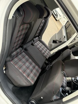 Volkswagen Golf 2010