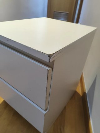 Mesita de noche IKEA MALM blanca