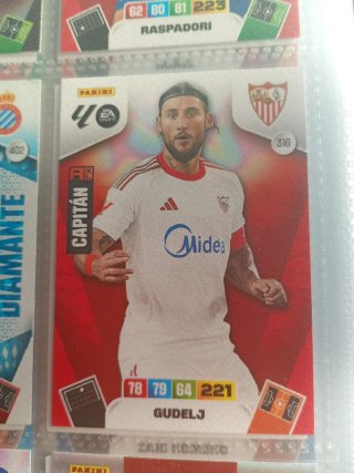9 cartas fútbol Panini Adrenalyn XL