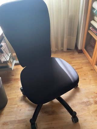 Silla de escritorio con ruedas