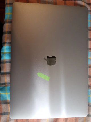MacBook Pro (2020) i7 16GB RAM 500GB SSD