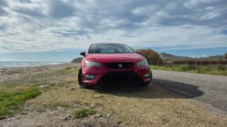 SEAT Leon FR 2016.