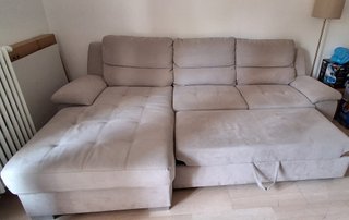 Tavolo e divano