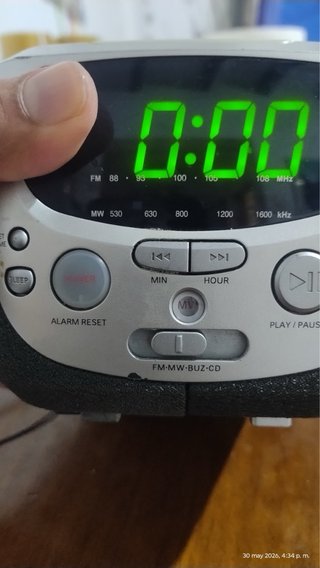 Radio Despertador Philips Plata y Negro