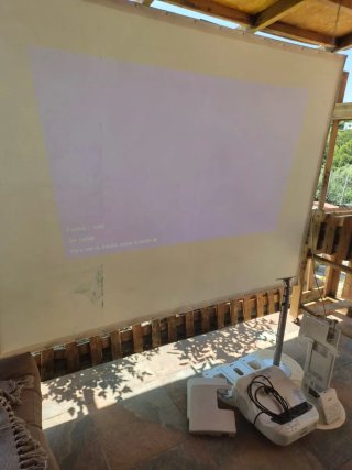 Proyector Epson + Soporte + Pantalla Cine