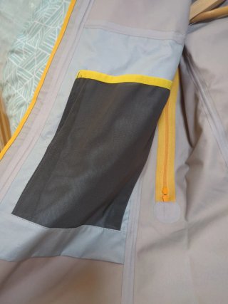 Chaqueta Arc'teryx Alpha Amarilla Gore-Tex