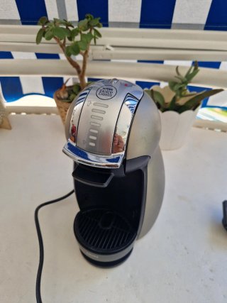 Cafetera Dolce Gusto Krups