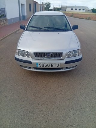 Volvo S40 2002