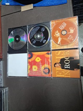 Elvis Presley CD: The Album & Golden Records