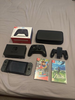 Nintendo Switch 1 + Accesorios y Juegos