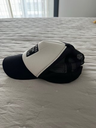 Gorra Scalpers Negra y Blanca