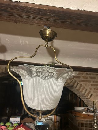 Lámpara de techo cristal y metal dorado