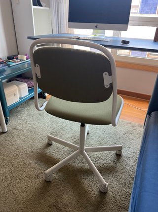 Silla oficina Ikea tapizado verde metal blanco