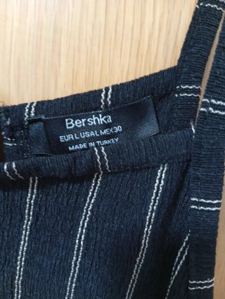 Mono negro rayas tirantes pantalón largo