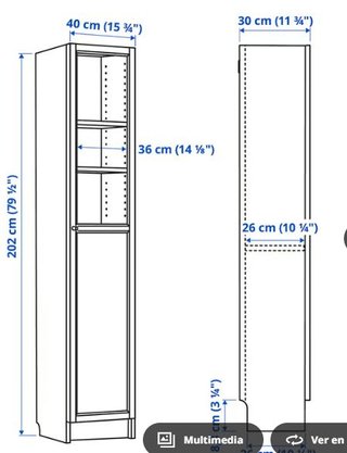 Estantería blanca con puertas de cristal