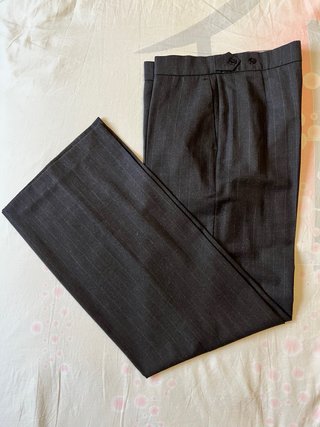 Conjunto chaqueta y pantalón Zara gris