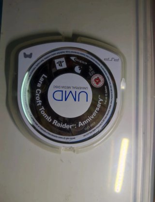 Lara Croft Tomb Raider Anniversary PSP #A859