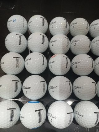 25 palline da golf Titleist Tour Soft Grado A