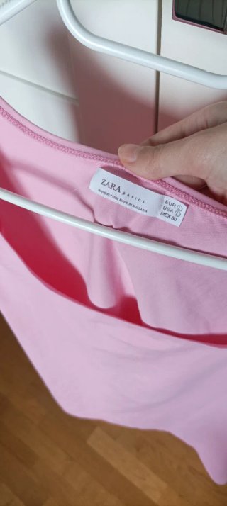 Camiseta Zara Rosa Cuello Cuadrado