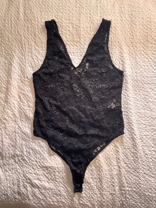 Body Zara encaje negro