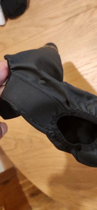 Cubrezapatillas GES Impermeables Negro