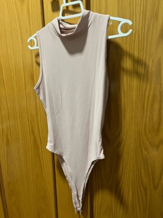 Body rosa palo cuello alto Talla S
