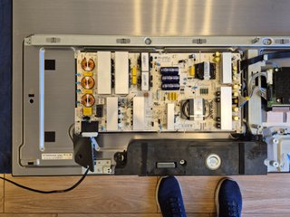 Televisor LG OLED65C8PLA para piezas o reparación